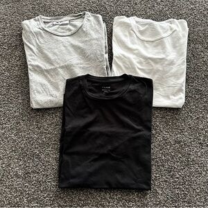 bundle of 3 FRAME crew neck basic T-Shirts
